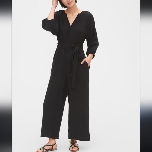 GAP Jumpsuit Size 12 Black Tie Belt Wide Leg Gauze With Pockets - Picture 1 of 10